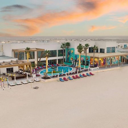 Fuwairit Kite Beach, Tapestry Collection By Hilton Fuwayrit Exterior foto